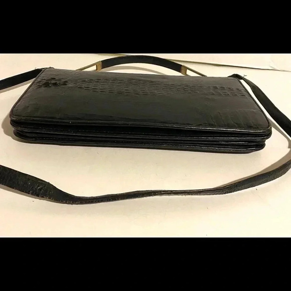 Handmade vintage crocodile black shoulder bag - Picture 4 of 12